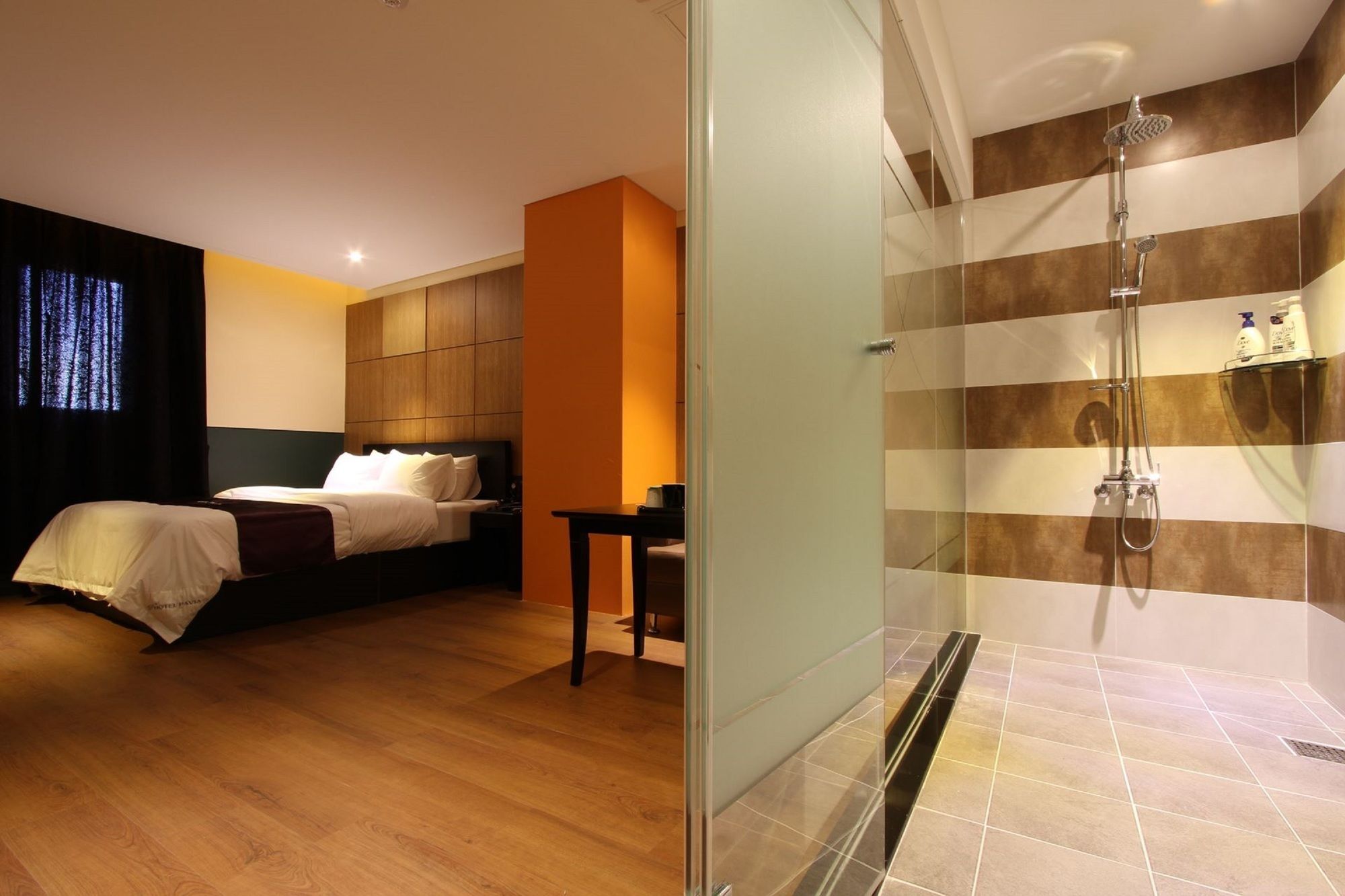 בוצ'און Hotel Pavia מראה חיצוני תמונה