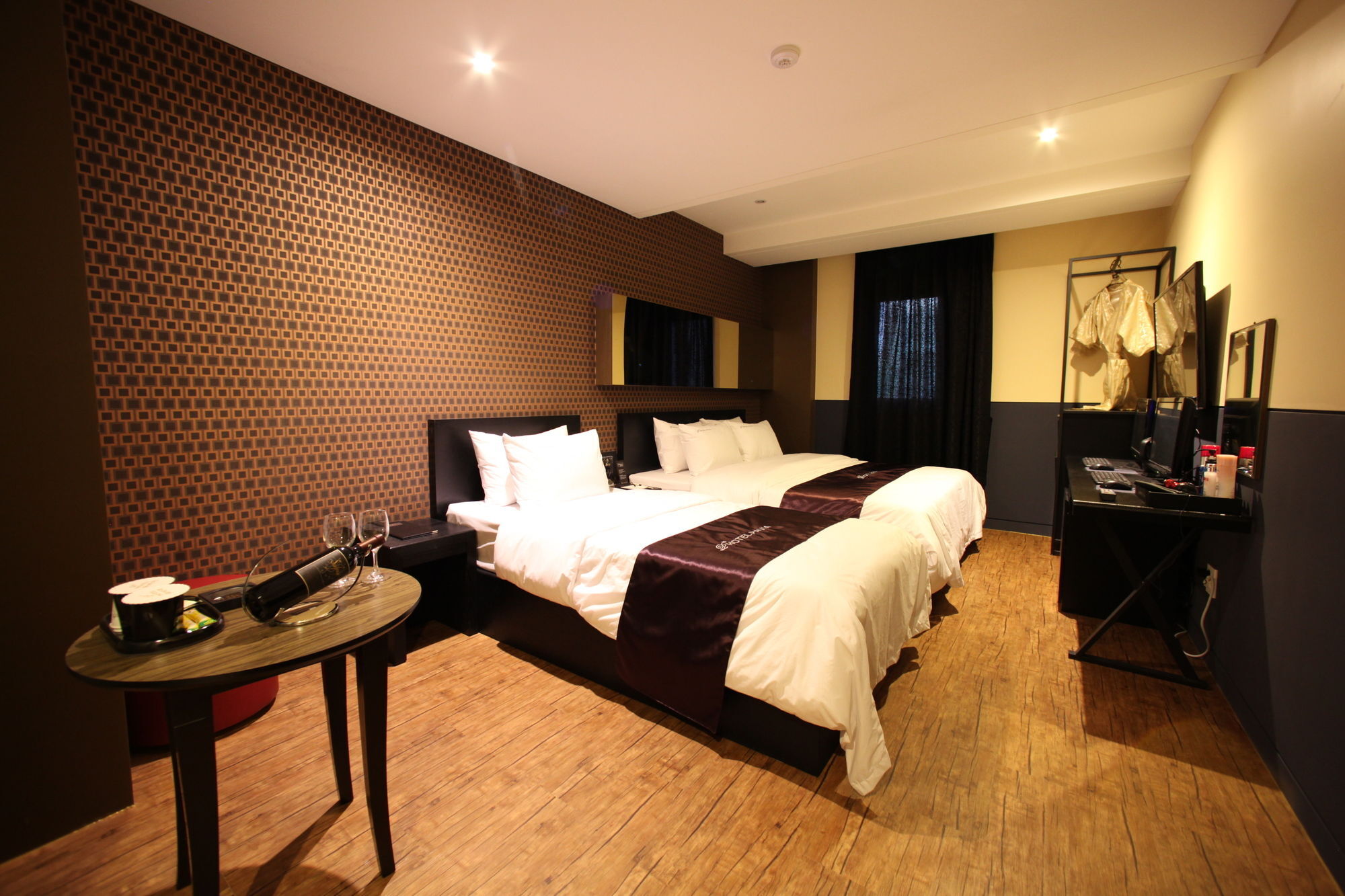 בוצ'און Hotel Pavia מראה חיצוני תמונה